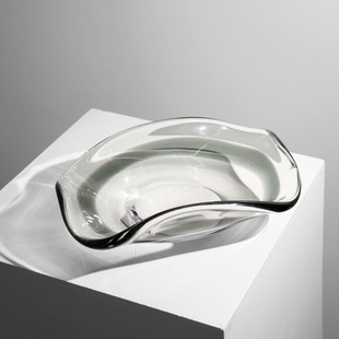 Modern Light Luxury Transparent Glass Fruit Plate Ornaments Model House Sales Office Restaurant Coffee Table Soft Decorations