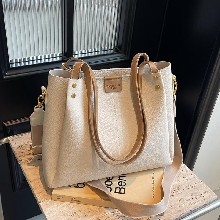 Bolsas de gran capacidad de explosión transfronteriza para mujeres 2025, nuevas bolsas de mochila versátiles, bolsas de cubo casuales simples.