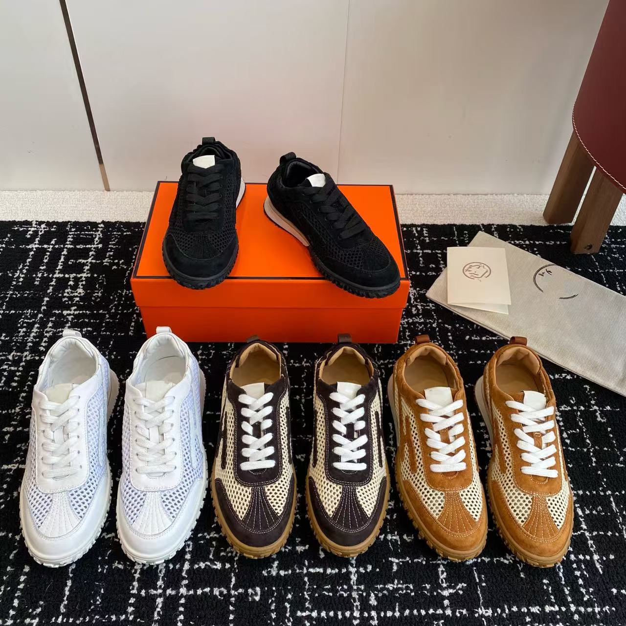 Nanyou Haoding Dongguan H 메쉬 스포츠 신발 2025 여름 새로운 통기성 레이스 업 흰색 신발 육군 훈련 신발