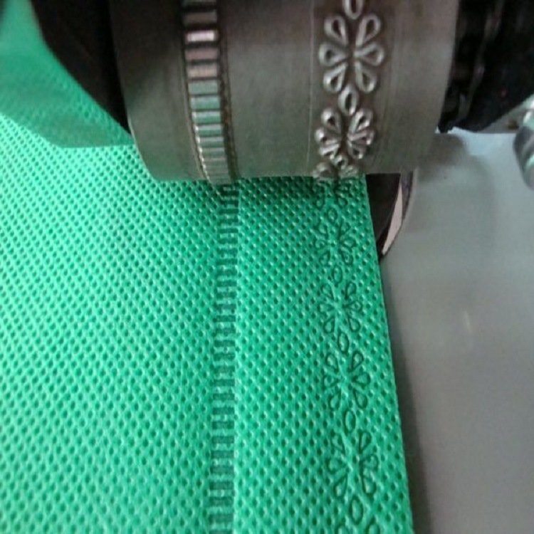 供应无纺布焊接机，无纺布压花机