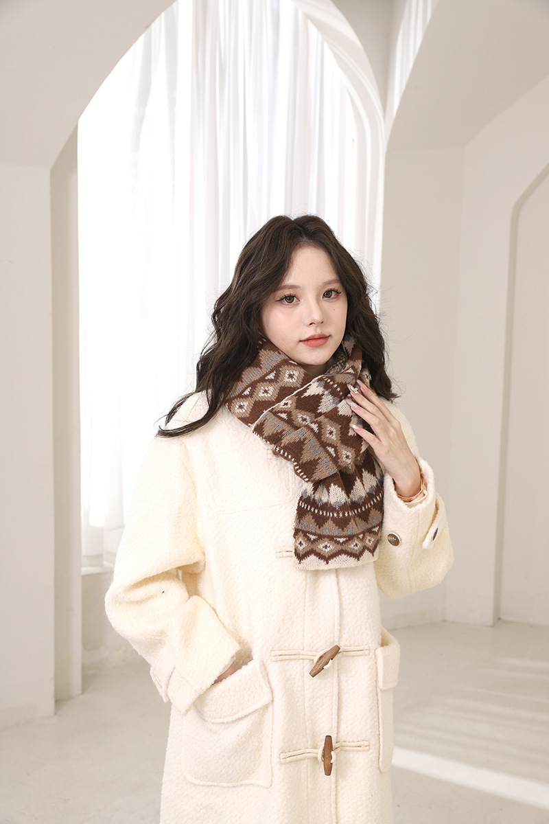 Fair-Island-Stil, Neujahrs- und Weihnachtsrot für Damen, vielseitig einsetzbar im Winter, warmer und dicker Strickschal_voghion.com