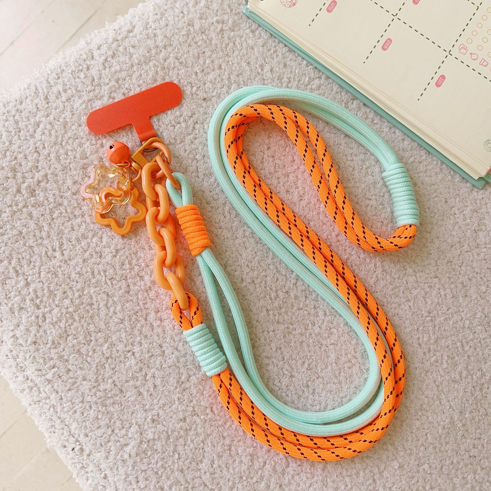 Nailon coreano largo diagonal cordón de costura color ajustable serie miu cadena de teléfono móvil accesorios estrella color viento