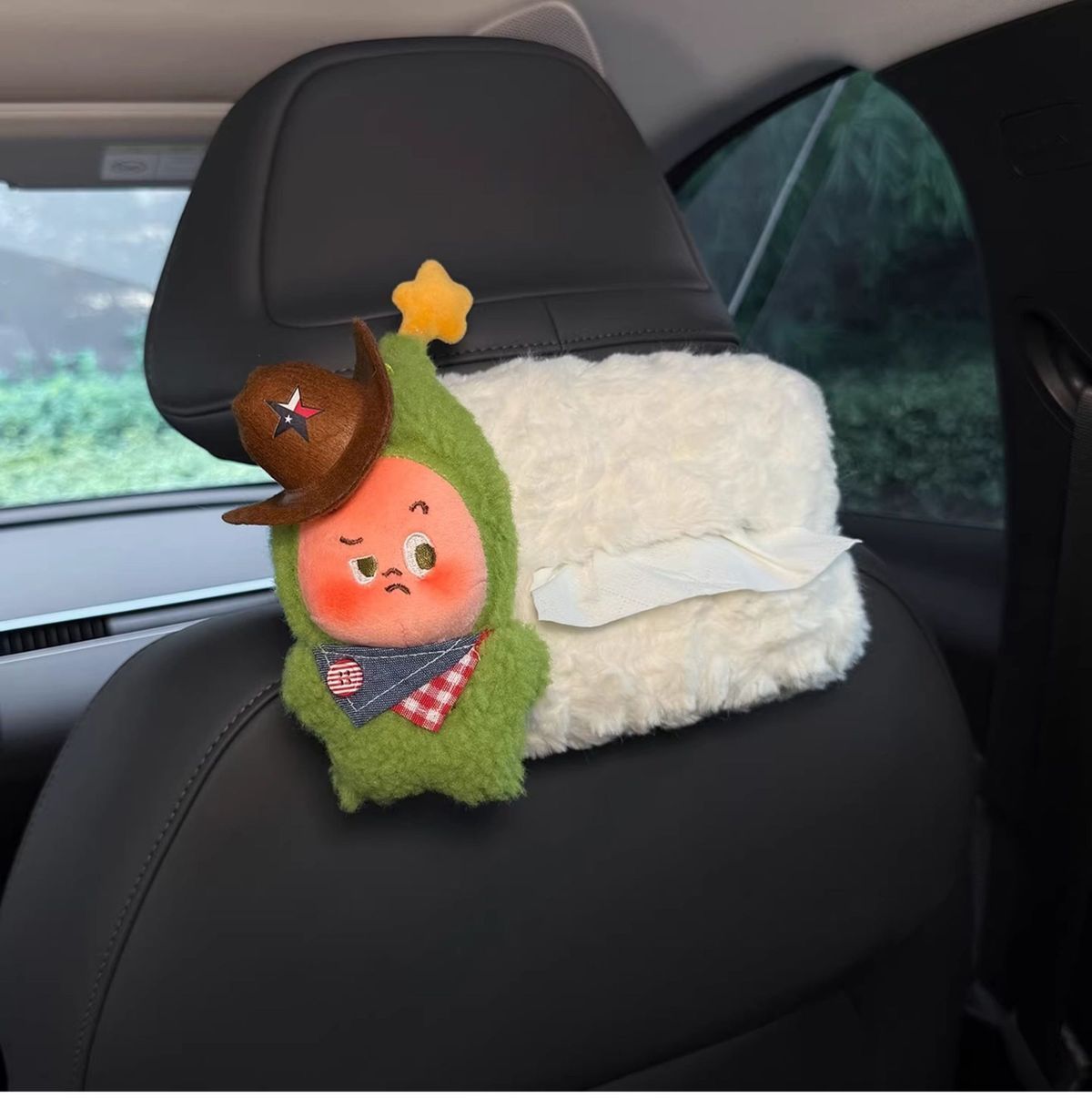 Starman Car Tissue Box 2026 New Model Car Rear Seat Headrest Hanging High-end Hanging Bag for Women