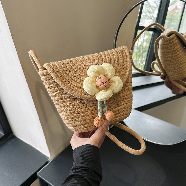 Summer New Color Cotton Woven Bag Flower Shoulder Crossbody Mini Shell Bag Beach Vacation Fashion Women's Bag