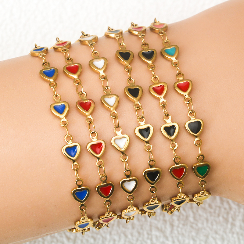 4g Weight Ion Plating (IP) Gold Plating Process Ion Plating (IP) 18K Gold Plated Heart Shape 304 Stainless Steel Simple Style Waterproof Non Tarnish 304 Stainless Steel Bracelets