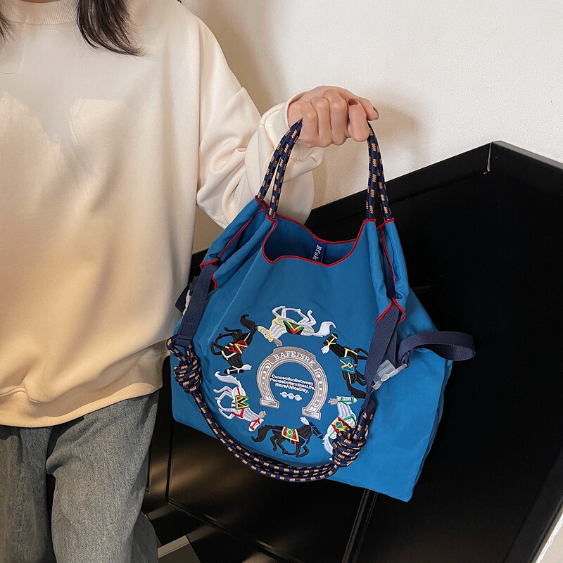2025 New High YY Same Style Horse Embroidery Environmental Bag Large Capacity Shopping Bag Fashion Embroidery Shoulder Bag