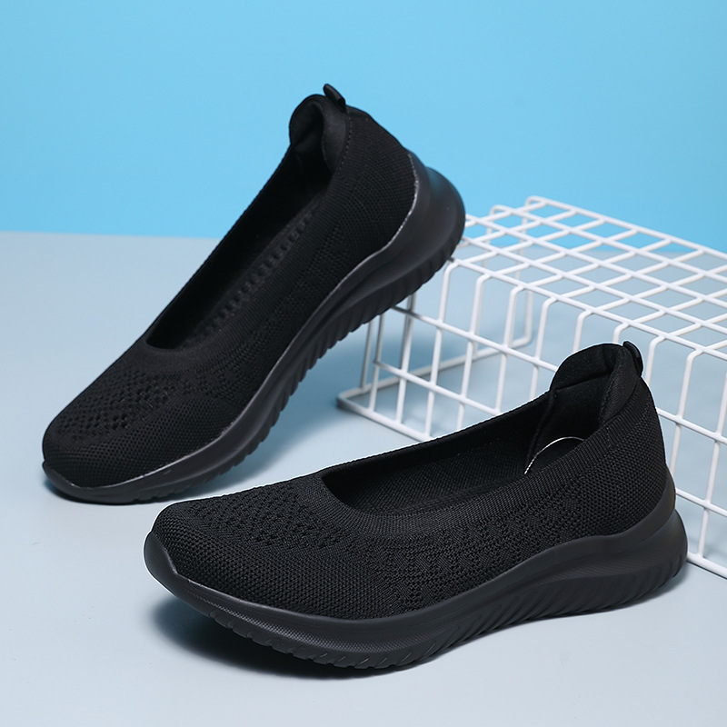Zapatos de madre para mujeres de comercio exterior nuevos viejos zapatos de tela de Beijing con suela suave, zapatos deportivos casuales para hombres mayores, zapatos de mujer grandes transfronterizos