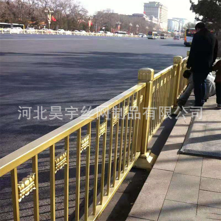 黄金护栏北京同款城市景观防撞防护围栏公路道路中央祥云莲花护栏