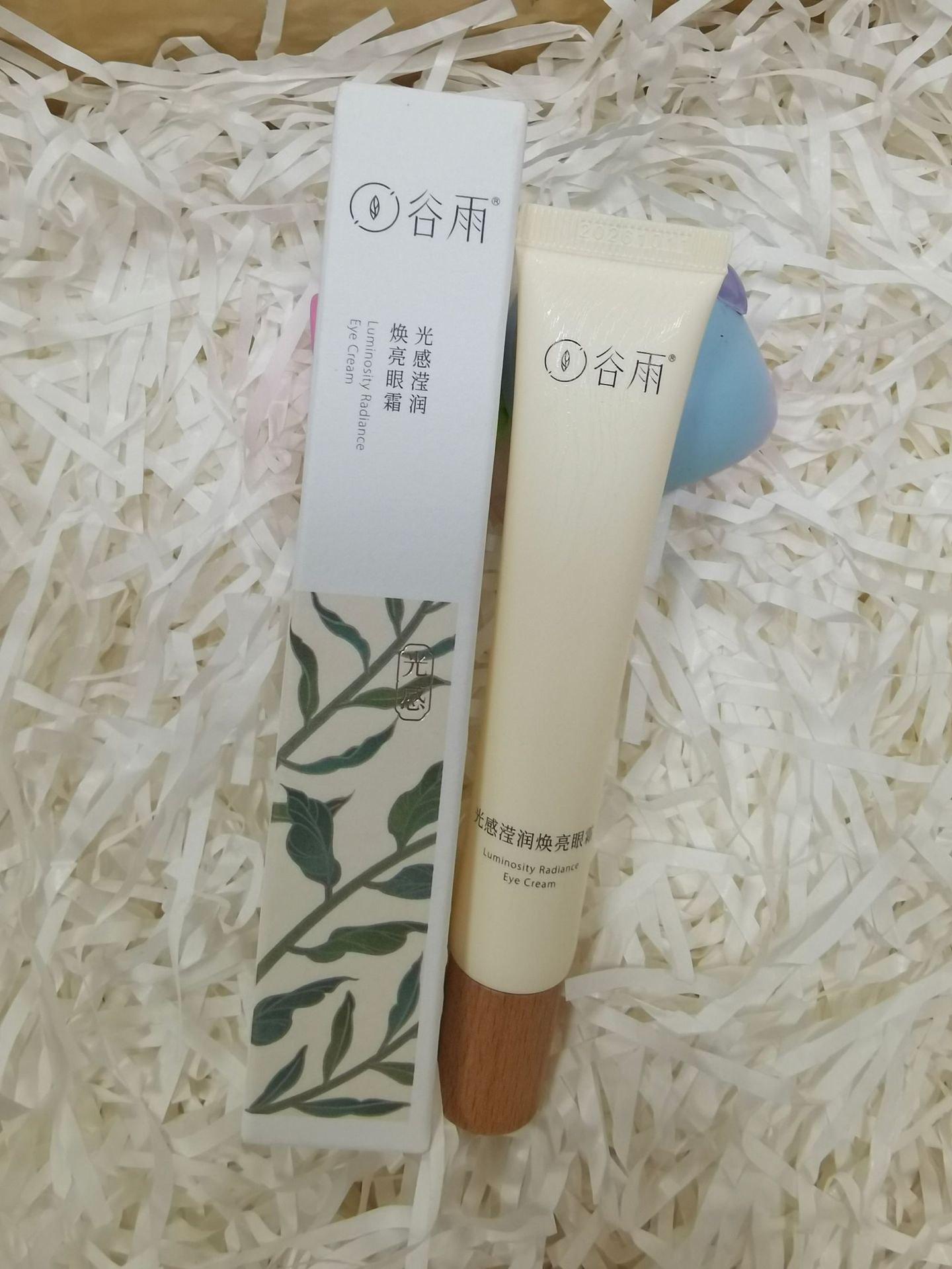 곡물 비 빛 감각, 밝은 아이 크림 18g