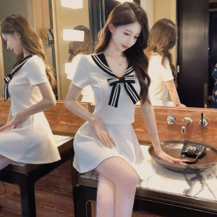 �����Ը����b�����Lײɫ�����B��ȹspa��ԡ����������a�ֶ�ȹ���Q