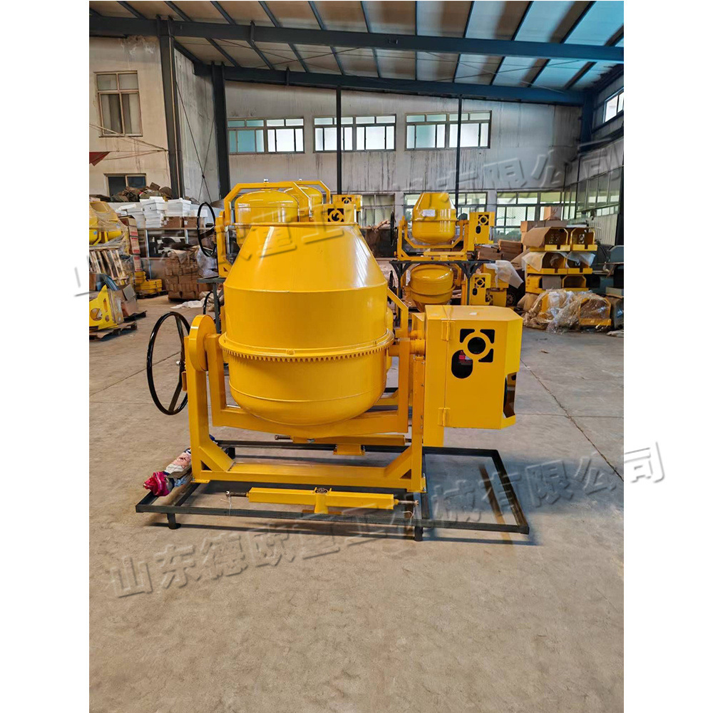 柴油式混凝土搅拌机 小型四轮泥浆混合机 桥梁工程砂浆搅合设备