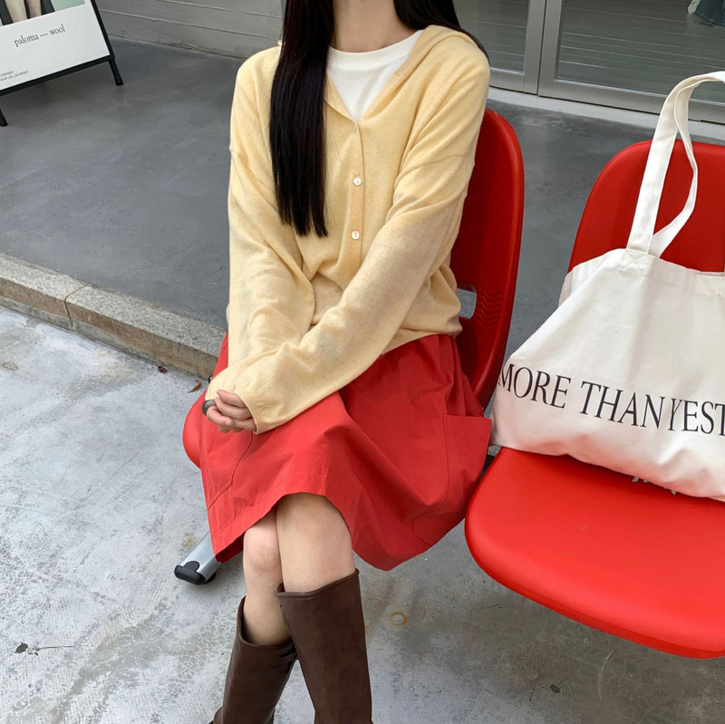 Lazy and Gentle Candy-Colored Korean Hooded Yangtze Yarn Fine Wool Cardigan for Women Autum New Knitted Thin Jacket