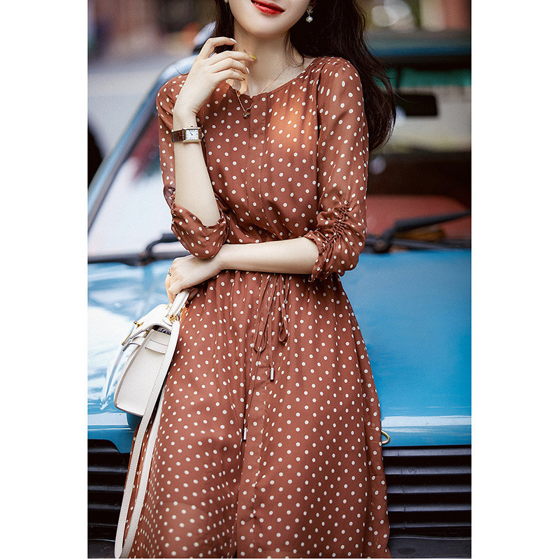 Polka Dot Silk Dress 2026 Summer New Women's Clothing Three-Quarter Sleeve Round Neck Drawstring Mid-Length Mulberry Silk Dress