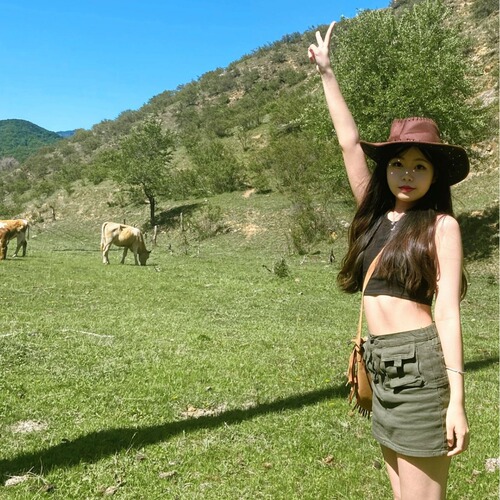 Western Cowboy Hats Summer Women's Sunscreen Caps European and American Style Retro Wide Brim Beach Beach Hot Girl Sun Hats 