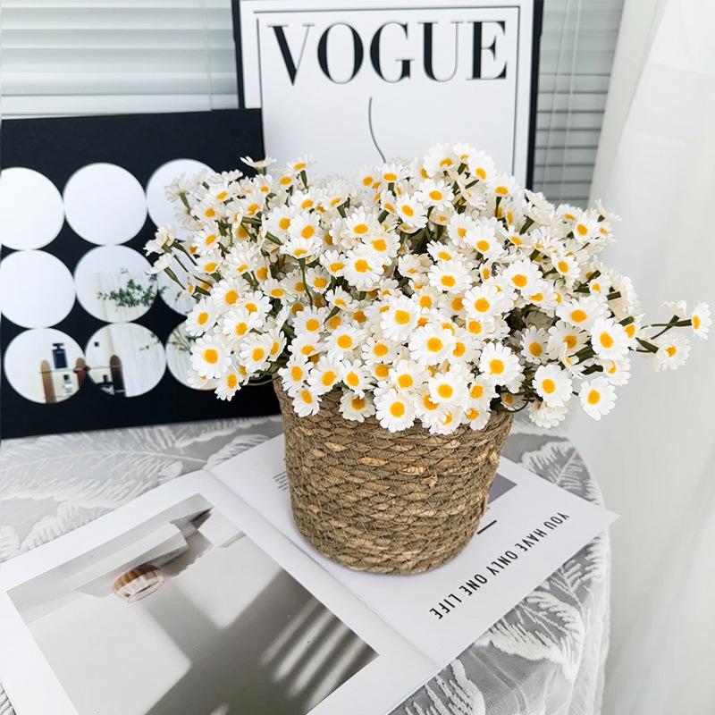 Ins-Style Fresh and Simple Small Daisy Artificial Flower Chamomile Fake Flower Ornament Home Accommodation Desktop Decoration Arrangement