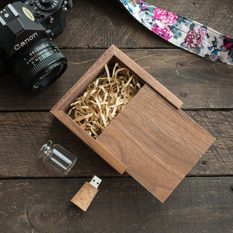 11488820559_1804004027