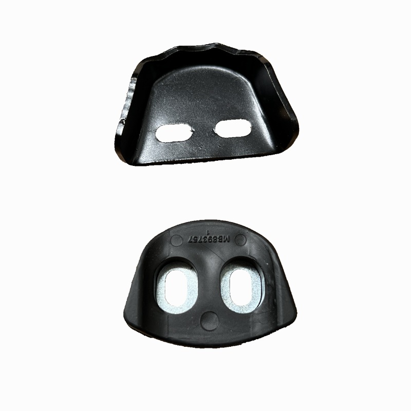 Door Buffer Tailgate Locator MB669478 MB893757 for Mitsubishi Pajero V43