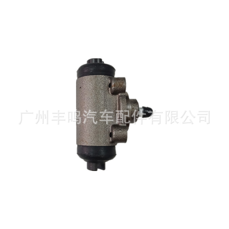 UH71-26-610 adecuado para Mazda cilindro de freno de rueda cilindro