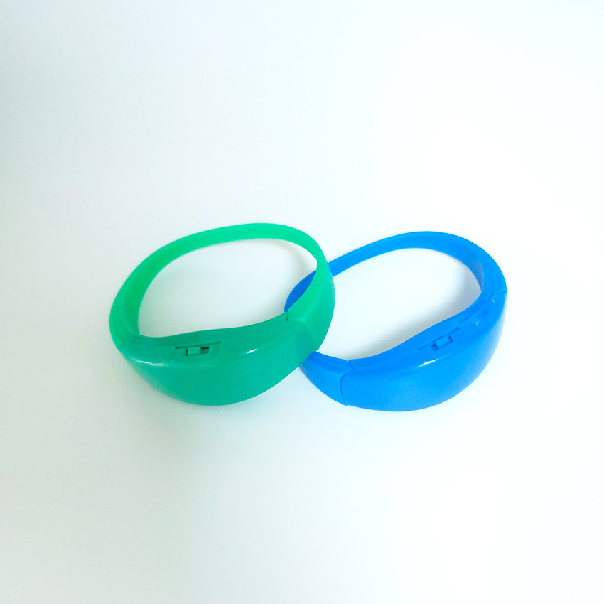 LED声控发光硅胶手环 户外运动夜跑闪光手环 酒吧气氛助威道具