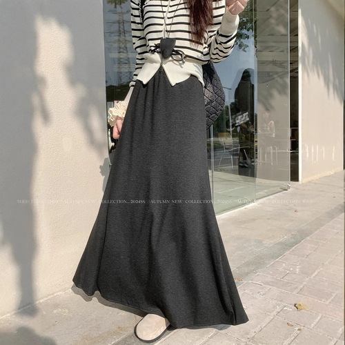Slim MM Knitted Glutinous Rice Half Umbrella Skirt Women's 2024 Autumn/Winter New Casual Style High-Waisted Hip-Hiding Flowy A-Line Dress