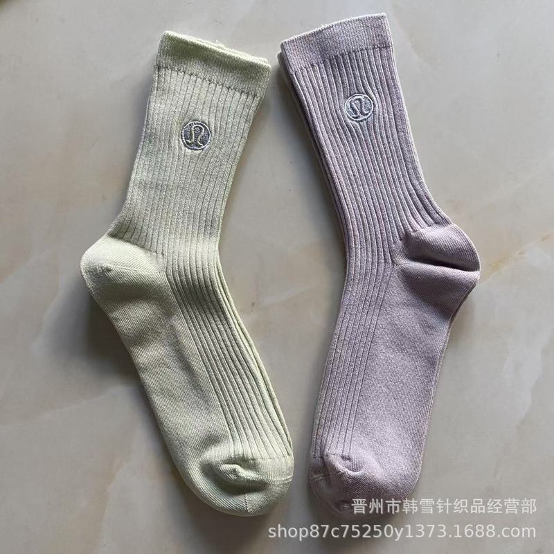 璐璐lulu lemon袜子女四季中筒袜纯色双针刺绣保暖无骨缝合堆堆袜|undefined