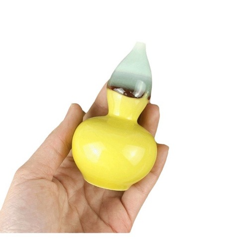 Biscuit Vase with Small Flowers - Ceramic with a High-End Instagram Style, High-Quality Flower Vase, Cultural and Creative Market Ornament, Decorative Accessory, Handicraft