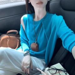 2025秋季新款蓝色圆领薄款露肩背心套装女针织开衫上衣两件套