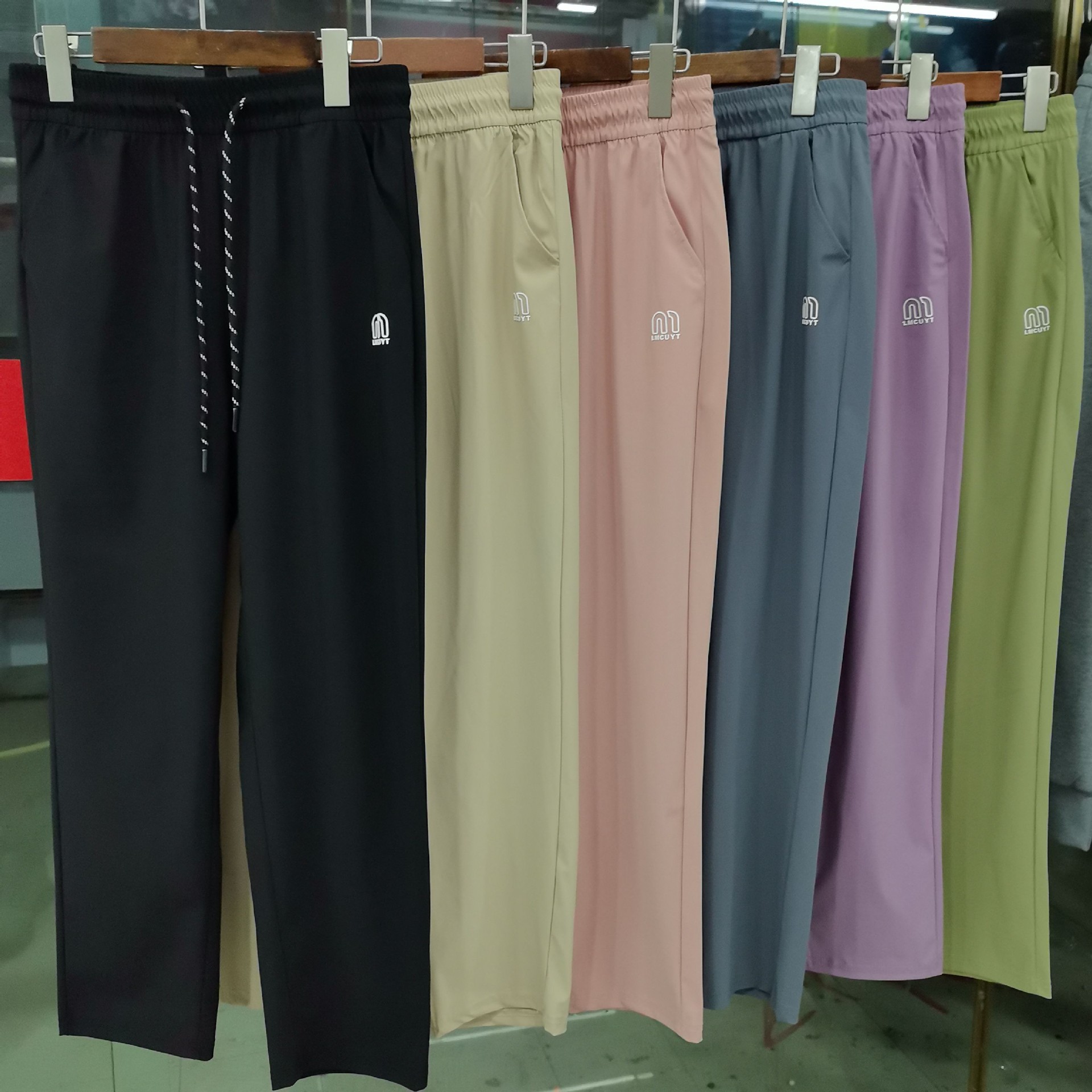 O1CN012VpUSj1EV62njhiqX_!!7070