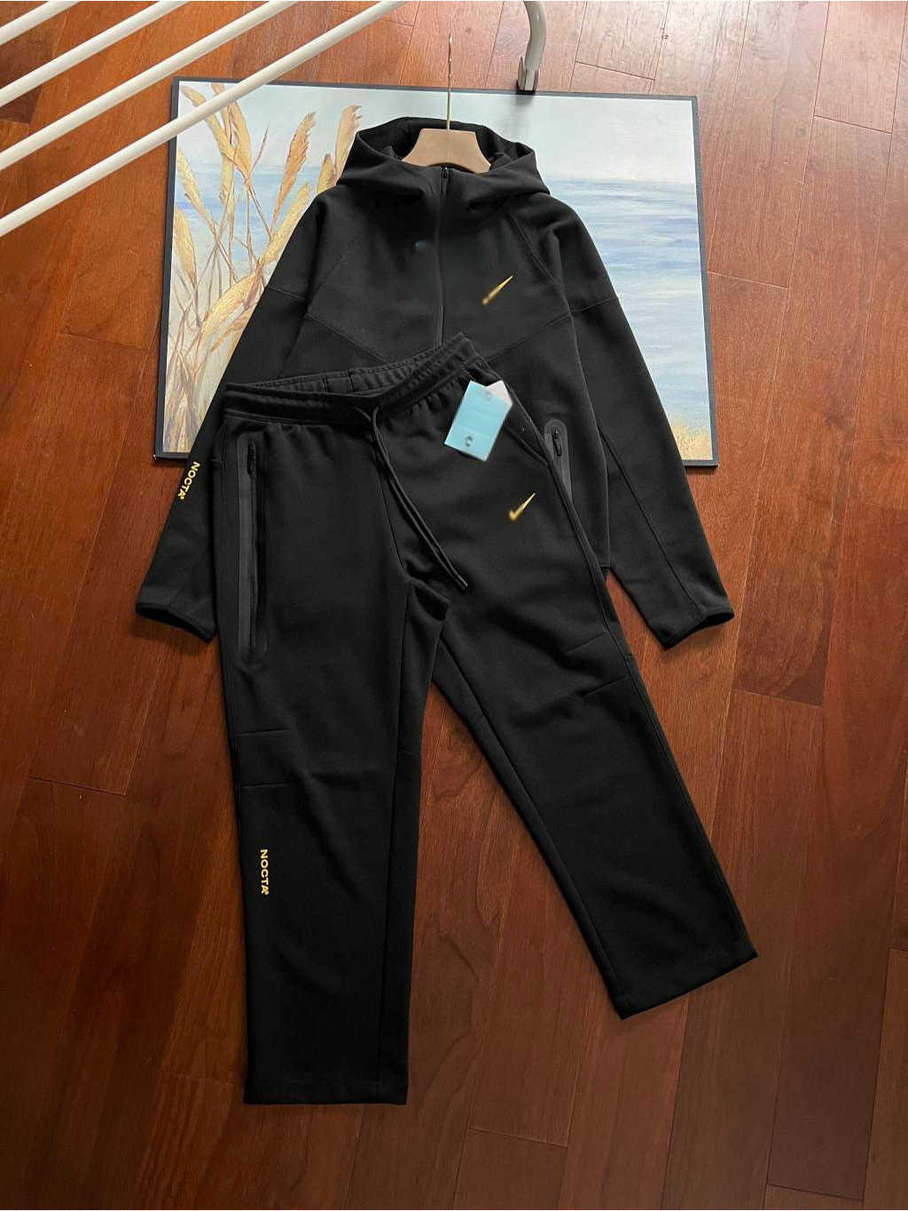 2025春クロスボーダー小フックカジュアルスポーツNOCTA連名フード付きジッパージャケットセットFD8454