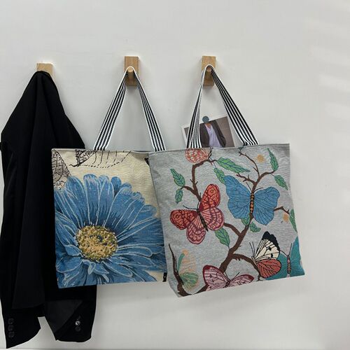 Korean version of ins student handbag large capacity shoulder canvas bag embroidered Thai style large bag new color painting