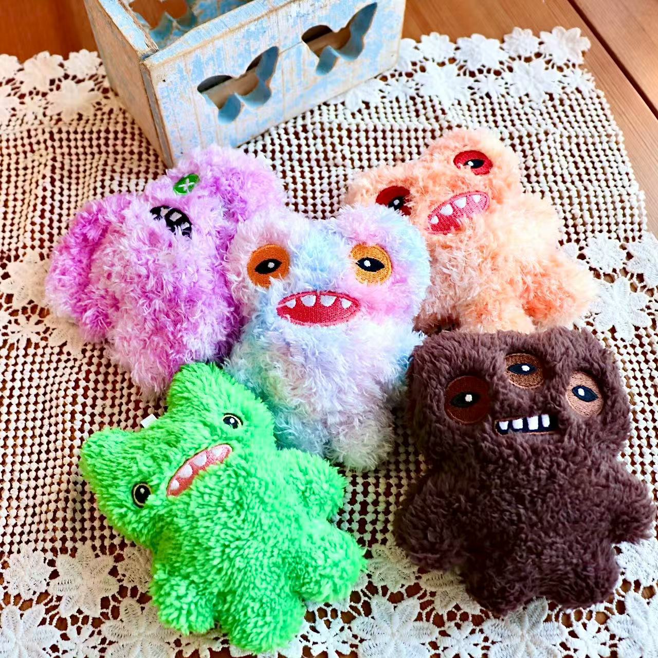 新款网红荔枝水果毛绒可爱玩具公仔包包挂饰玩偶钥匙扣娃娃萌迷你