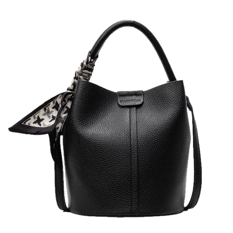 Bolso de cubo portátil de todo fósforo de moda de alta gama para mujer 2025 nuevo estilo bolso de mensajero de hombro simple casual simple