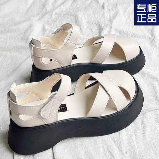 2025 новые платформенные римские туфли на толстой подошве, универсальная женская обувь, сандалии на одной лямке, летняя повседневная пляжная обувь для женщин