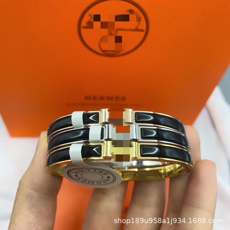 新しいハイバージョン Aijia ブレスレット H 文字 6 ミリメートルナローバージョンミニエナメルヨーロッパとアメリカのカップルブレスレットメーカー卸売|undefined