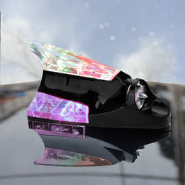 汽车车顶鲨鱼天线鲨鱼鳍风力灯 太阳能爆闪灯灯防追尾天线灯装饰