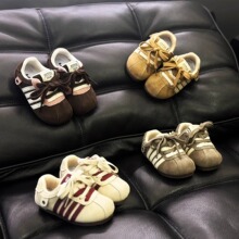 女宝宝休闲款纯色经典阿甘鞋2025年春季新款男女童软底舒适小板鞋