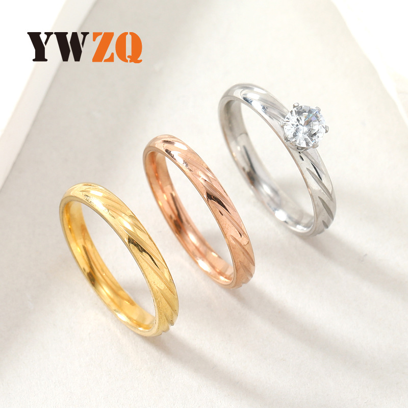 Hot selling titanium jewelry, real gold spherical surface batch flower diagonal inlay with zircon stainless steel couple_voghion.com
