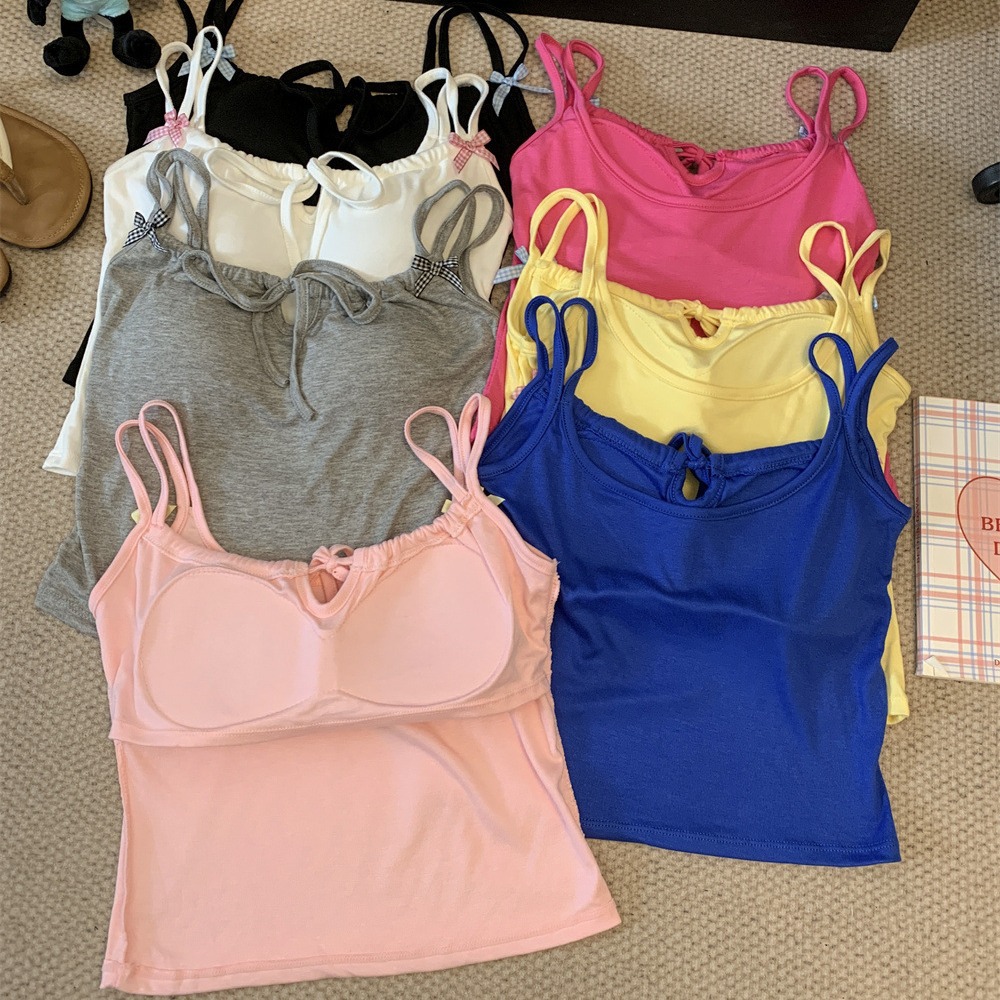 Fashionable solid color tank top