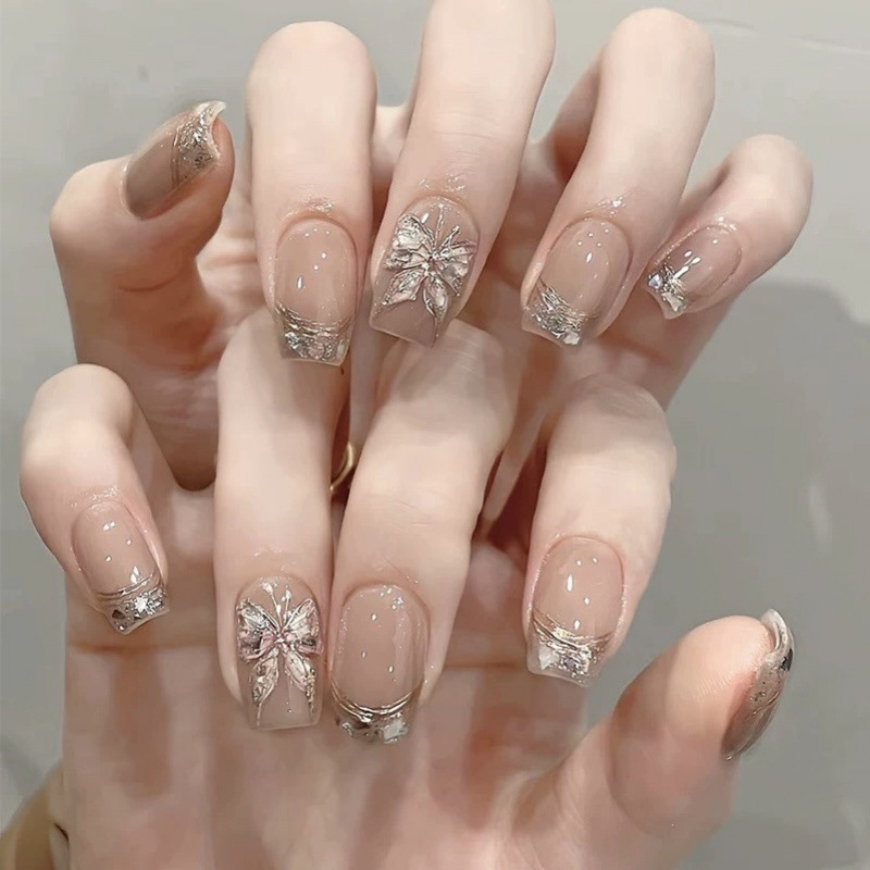 [Golden Butterfly] Nude Butterfly Nail Patch Gentle White Fairy Short Pure Hand-worn Armor Wholesale