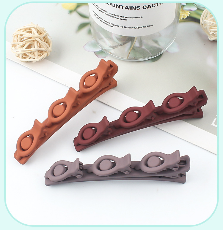 Fashion Solid Color Pc Hair Clip 1 Piece display picture 2