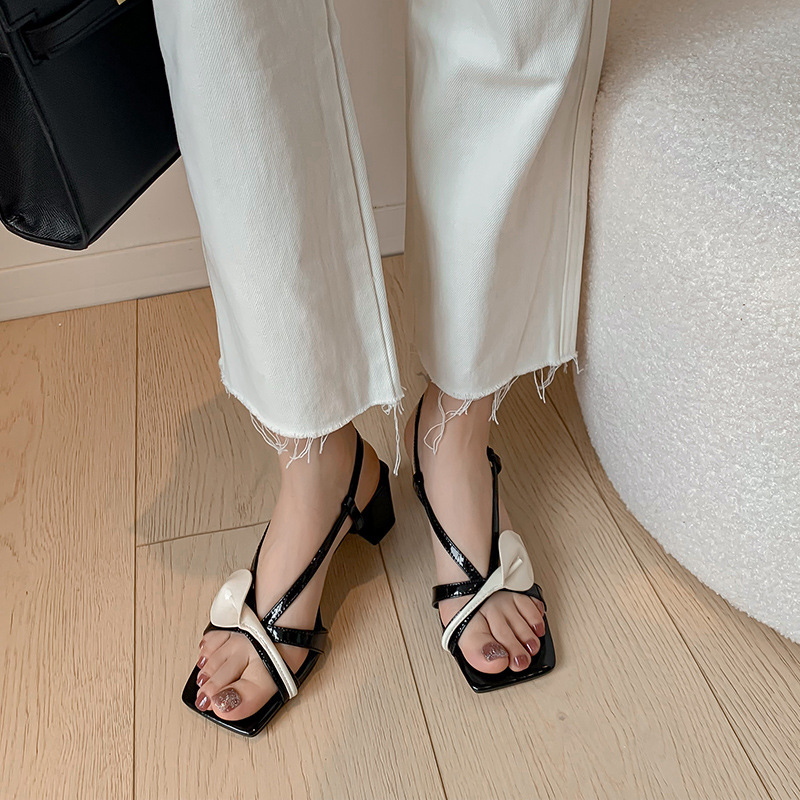 Sandal nữ da bò hoa Calla gót vuông 6 cm quai mảnh khóa đầu vuông da thật ghép màu hở ngón — Màu đen, Màu vàng, Màu trắng be chi tiết 40