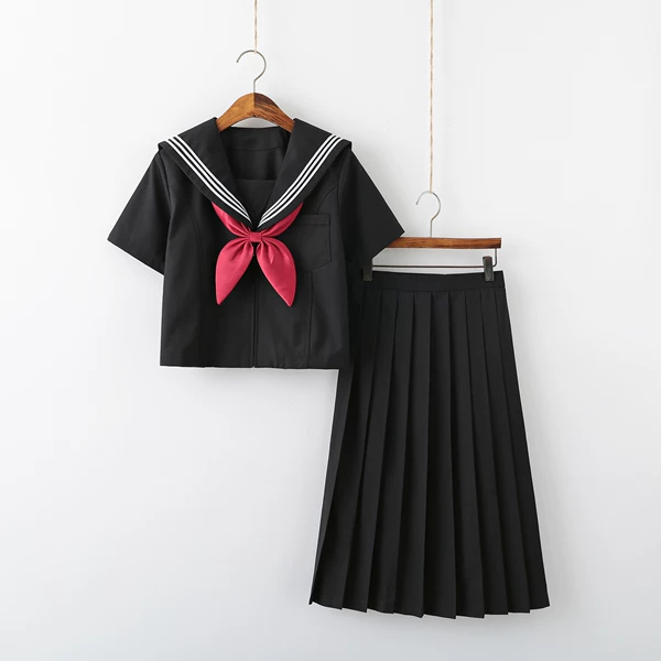 Black three short sleeves + midi skirt 65cm + goldfish knot