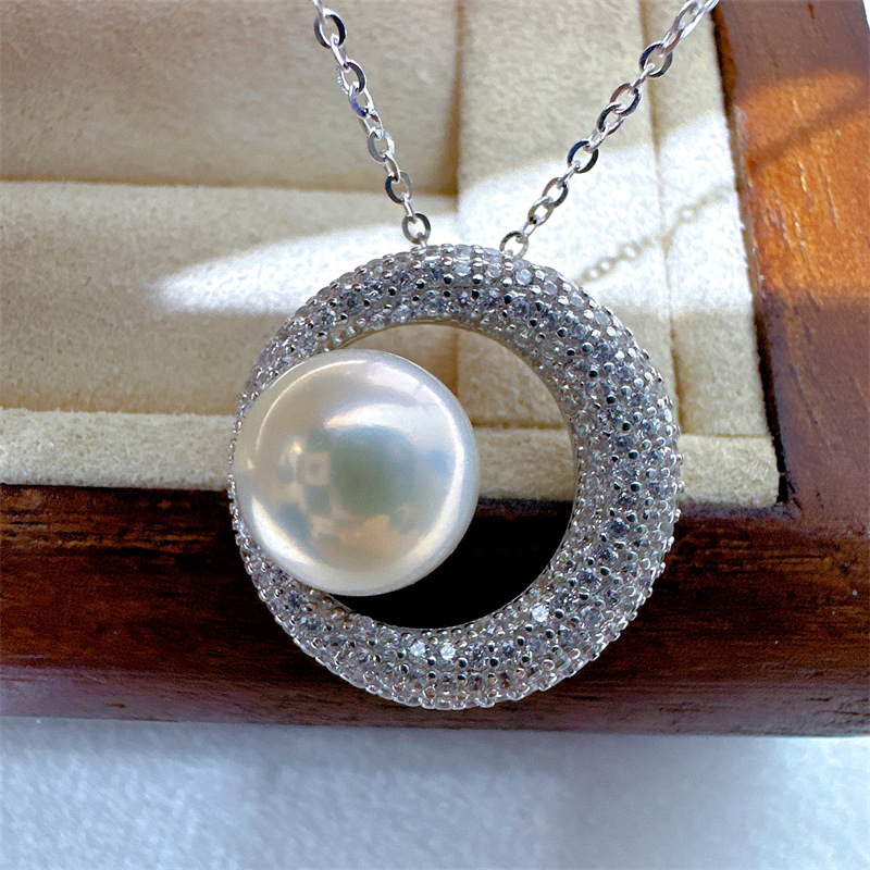 26g Weight Pearl, Zircon Inlay Material Pendant Necklace, Earrings Classification cable chain Chain Type Holiday, Daily Occasion Circle Pattern Women's Gender Inlay Design Casual, Simple Style Style Casual Simple Style Inlay Circle Pearl Zircon Pendant Necklace Earrings 4