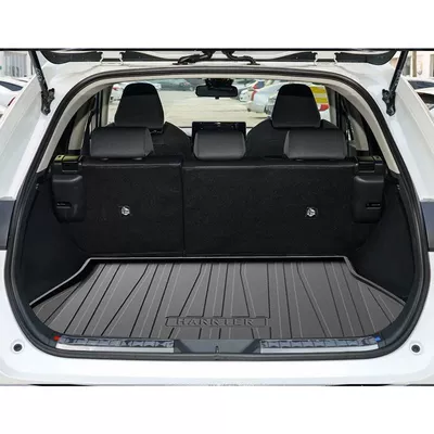 Suitable for Toyota Lingfang: Trunk Mat