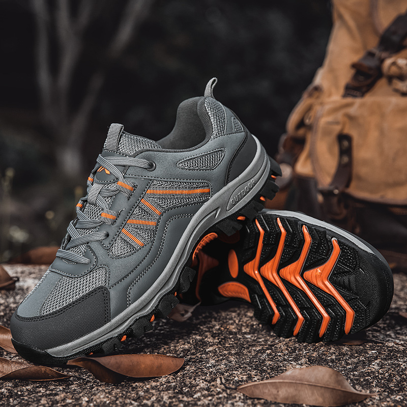 Ready Stock Large Size Hiking Shoes Summer New Casual Shoes Sports Outdoor Hiking Shoes Popular Work Men's Shoes Wholesale