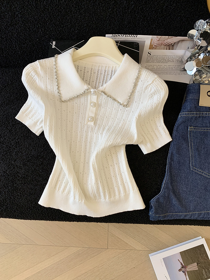 Áo thun cổ polo dệt kim nữ tay ngắn, phối ngọc trai cách điệu — xanh lam chi tiết 13