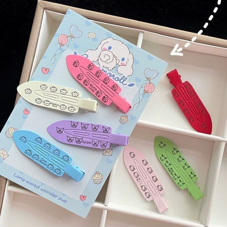 Hello kitty, hairgrip, bangs