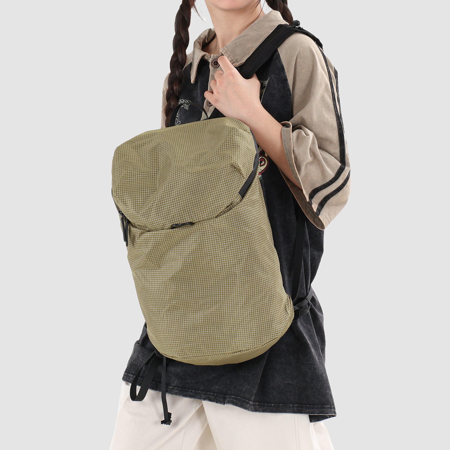 2026 Summer New Model Sports Outdoor Backpack for Men and Women, Lightweight Cycling Travel Backpack, Hiking Cross-Country Mountaineering Bag