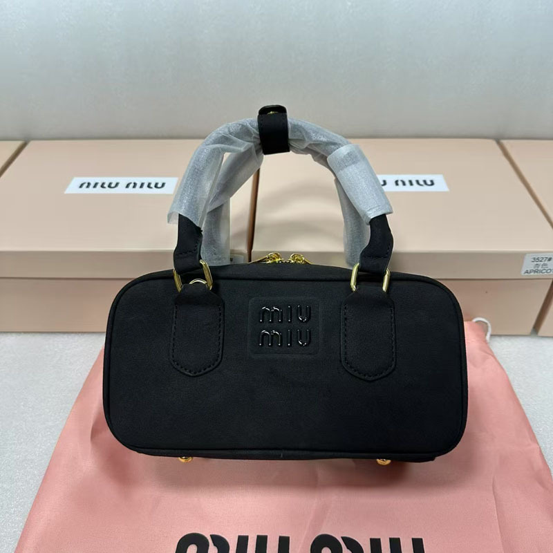 Miu 秋冬ボストンスエードハイエンド Miu つや消しレトロボウリングハンドヘルドショルダークロスボディレディースバッグ|undefined