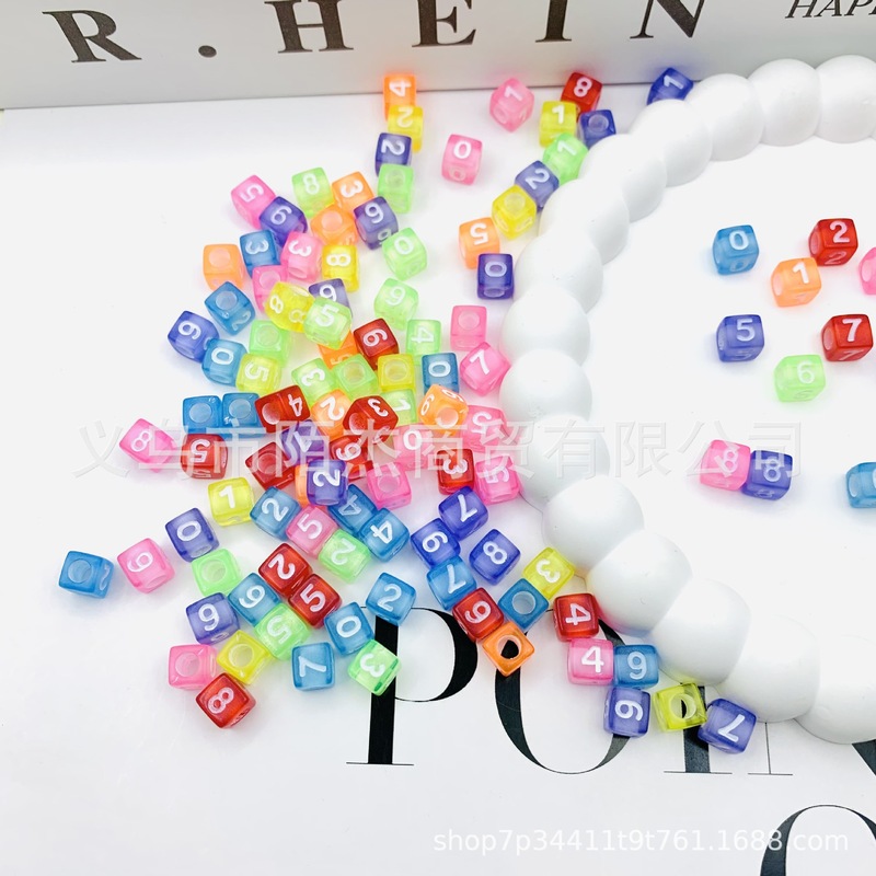 6*6 ミリメートルアクリルレインボー数字と文字パンチビーズ手作りビーズ在庫ありクロスボーダーホット販売レタービーズブレスレット|undefined